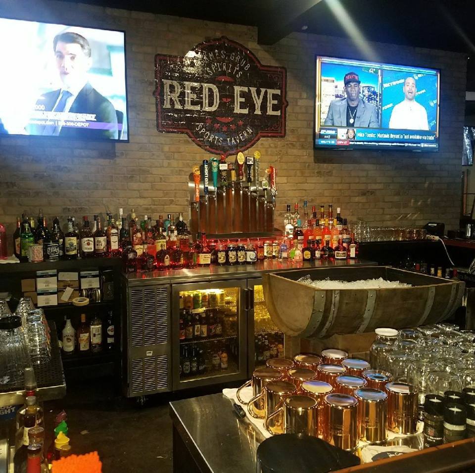 Red Eye’s Git-N-Messy Smokehouse & Tavern