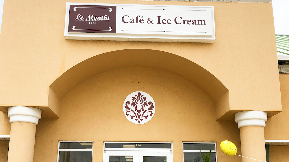 Le Monthi Cafe & Ice Cream