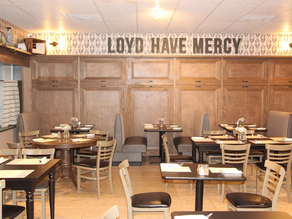 Loyd Have Mercy Restaurant