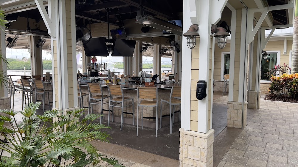 Outriggers Tiki Bar & Grille